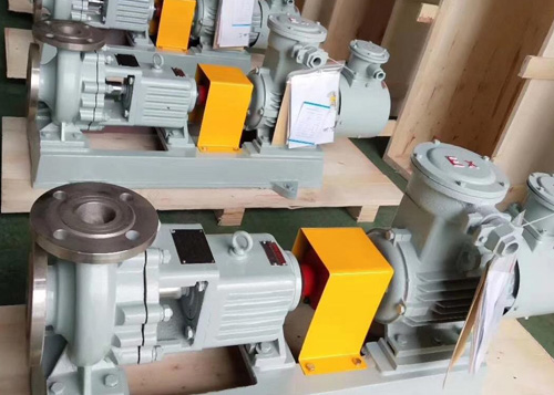Guide complet des pompes centrifuges chimiques : des caractéristiques à l'installation